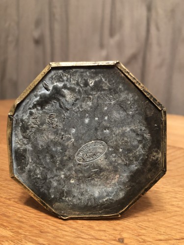 Ancien panonceau de comptoir de magasin.