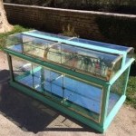 Ancienne vitrine de confiseur