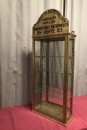 Ancienne vitrine murale de tabac.(vendue)