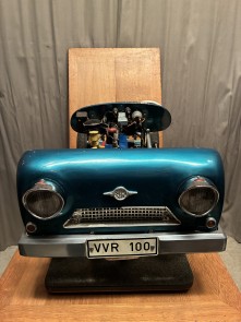 Ancienne voiture didactique.