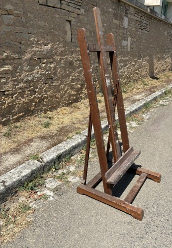 Chevalet de peintre.