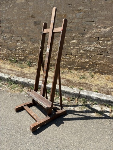 Chevalet de peintre.