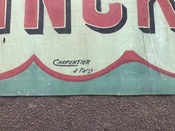 Ancien lambrequin, store, calicot, chocolat.