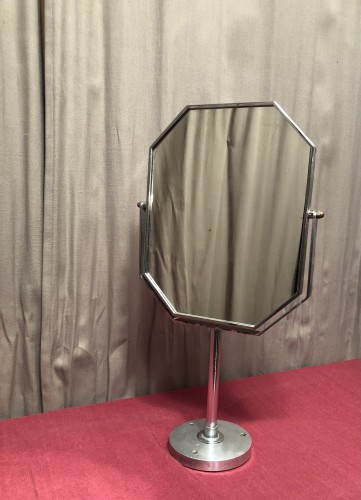 Ancien miroir de chapelier.