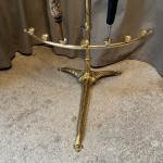 Ancien presentoir ou porte cannes ou parapluies.(reserve)