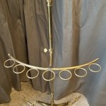 Ancien presentoir ou porte cannes ou parapluies.(reserve)