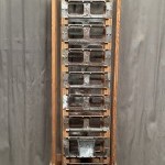 Ancien pr?sentoir ? cartes postales.