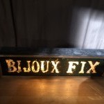 Enseigne ancienne lumineuse pour bijoux