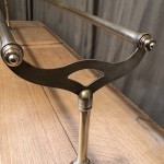 Ancien porte chapeaux, jette habits de brasserie.