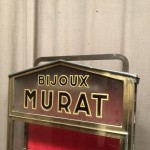 Ancienne vitrine de magasin, bijouterie.